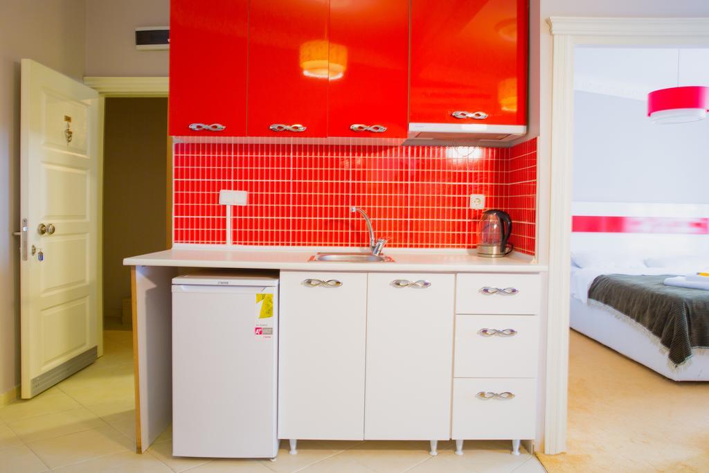 Taksim Mass Suite Стамбул Номер фото